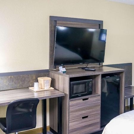 Rodeway Inn Phenix City Exterior foto