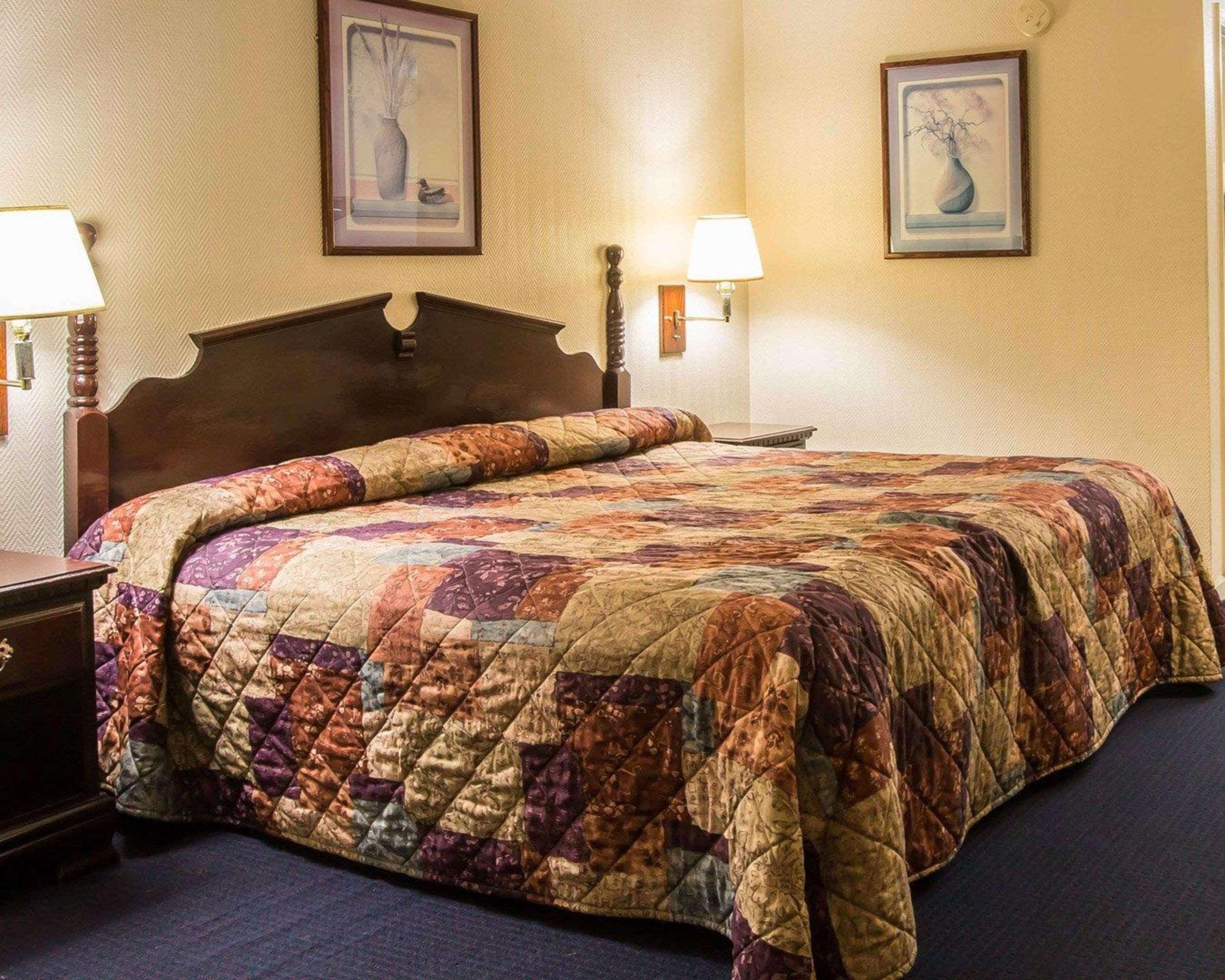 Rodeway Inn Phenix City Exterior foto